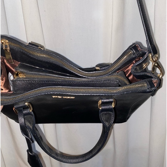 Purse - Picture 3 of 7